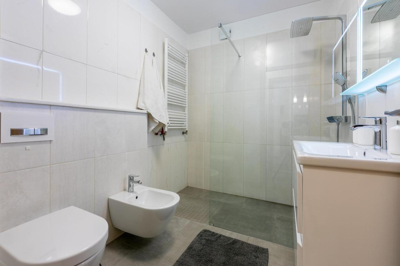 Apartment Olive Selce Exteriör bild